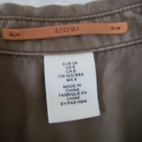 Long Greyish/Green Shirt - Picture 4 of 6